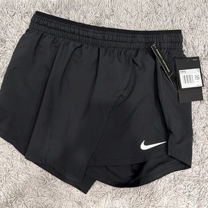Nike running skirt/shorts